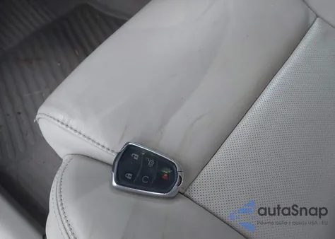 2016 Cadillac Xts Luxury Collection z USA, uszkodzony, nr VIN 2G61N5S38G9104832